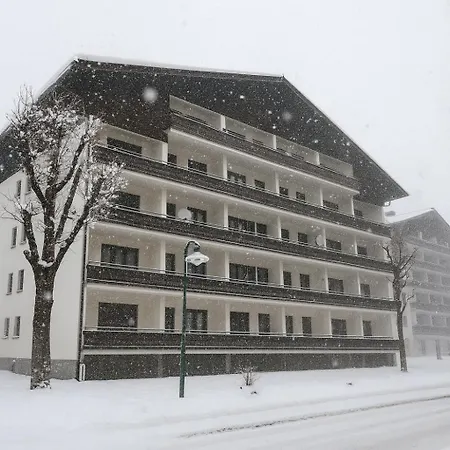 Tinyalps Apartament *